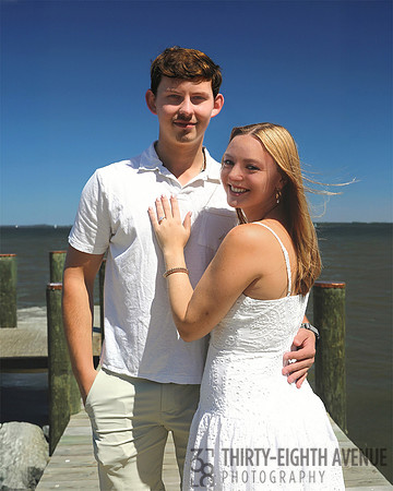 Ryan & Hanna-Engagement Portrait