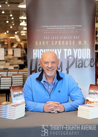 Gary Sprouse-B&N-Pasadena-Book Signing