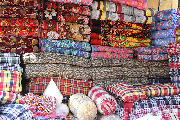 Colorful Comforters & Pillows For Sale