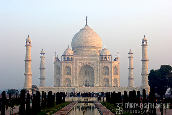 Taj Mahal Morning Sunlight