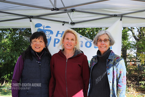3 Volunteers
