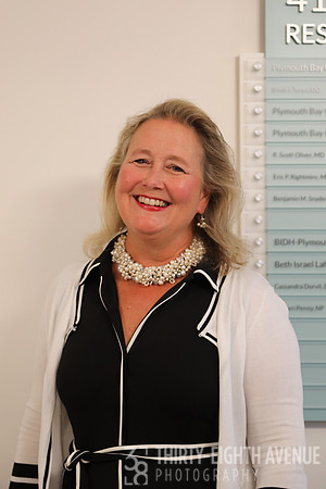 Mrs. Oliver-2529