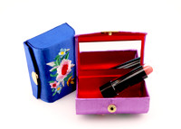 Embroidered Lipstickcase White Background